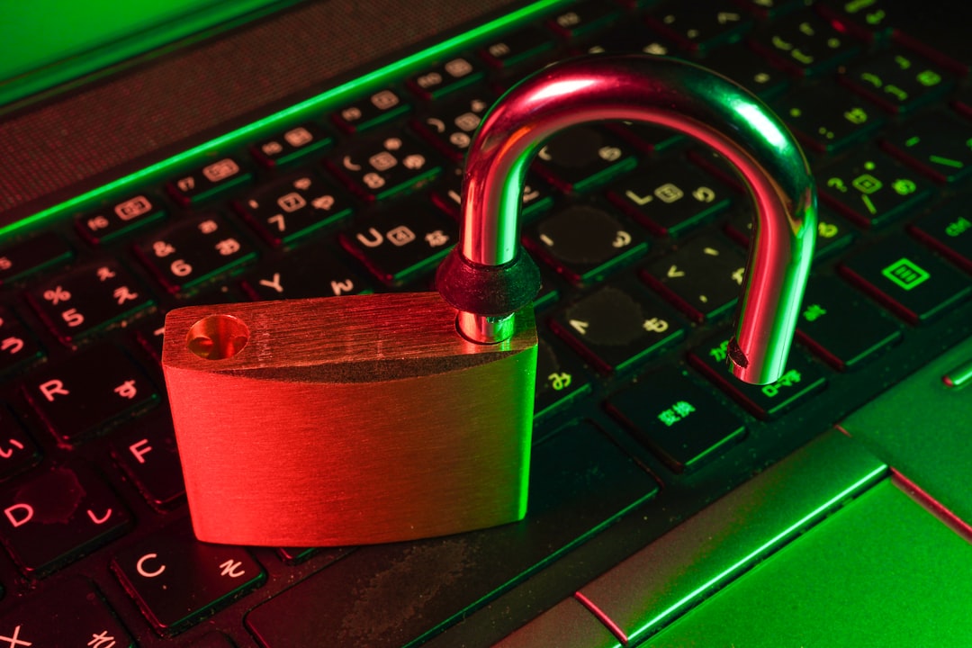 découvrez les risques et les stratégies de prévention face aux cyberattaques pour protéger vos données et votre vie numérique.